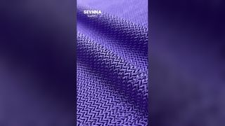 질감 있는 수영 원단: 스타일 및 내구성